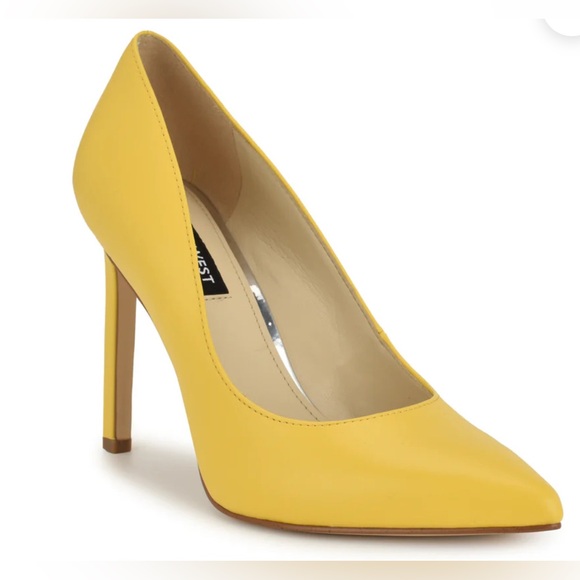 Nine West “Tatiana” Pointy Toe Pumps - Picture 2 of 8
